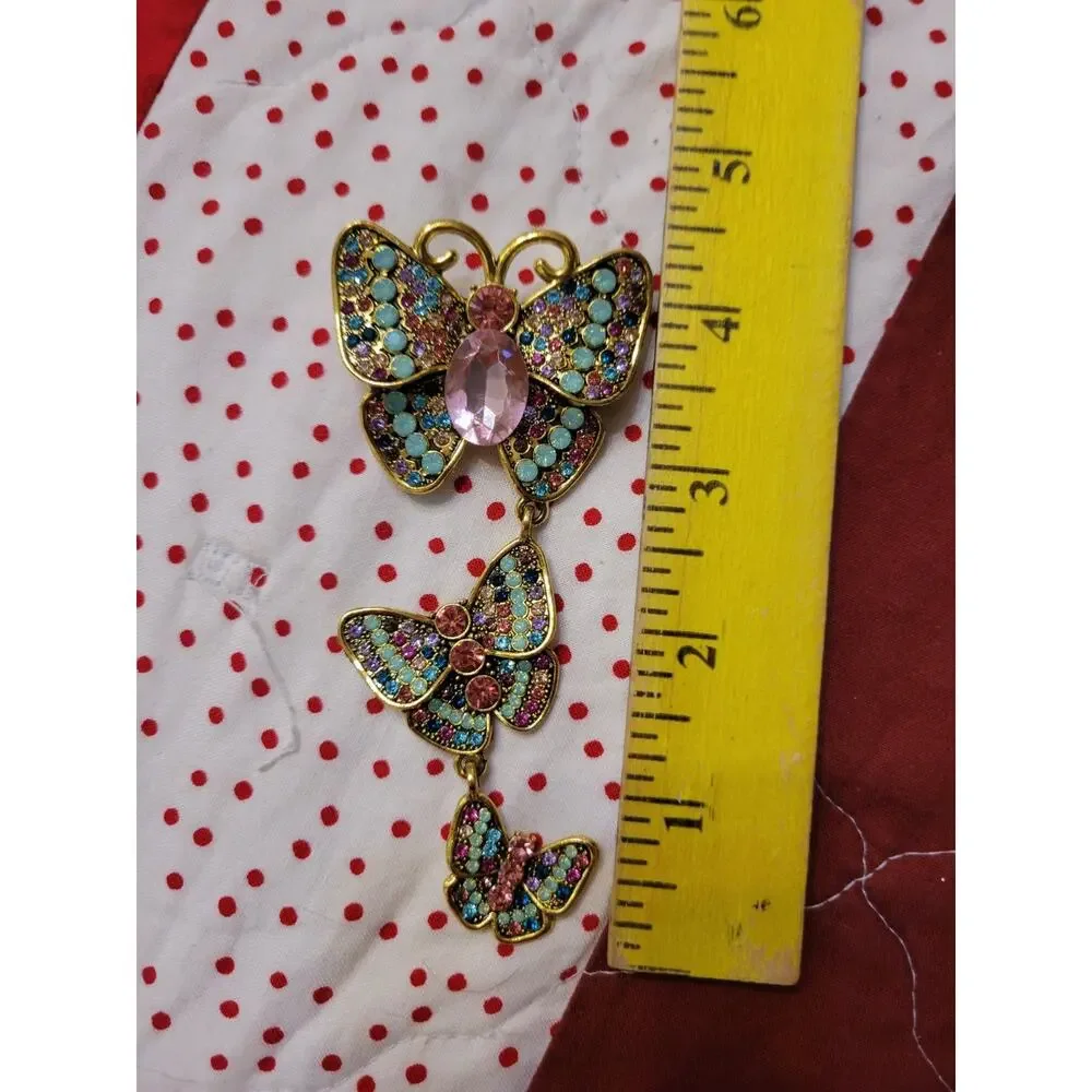 Fashion Jewelry this beautifully